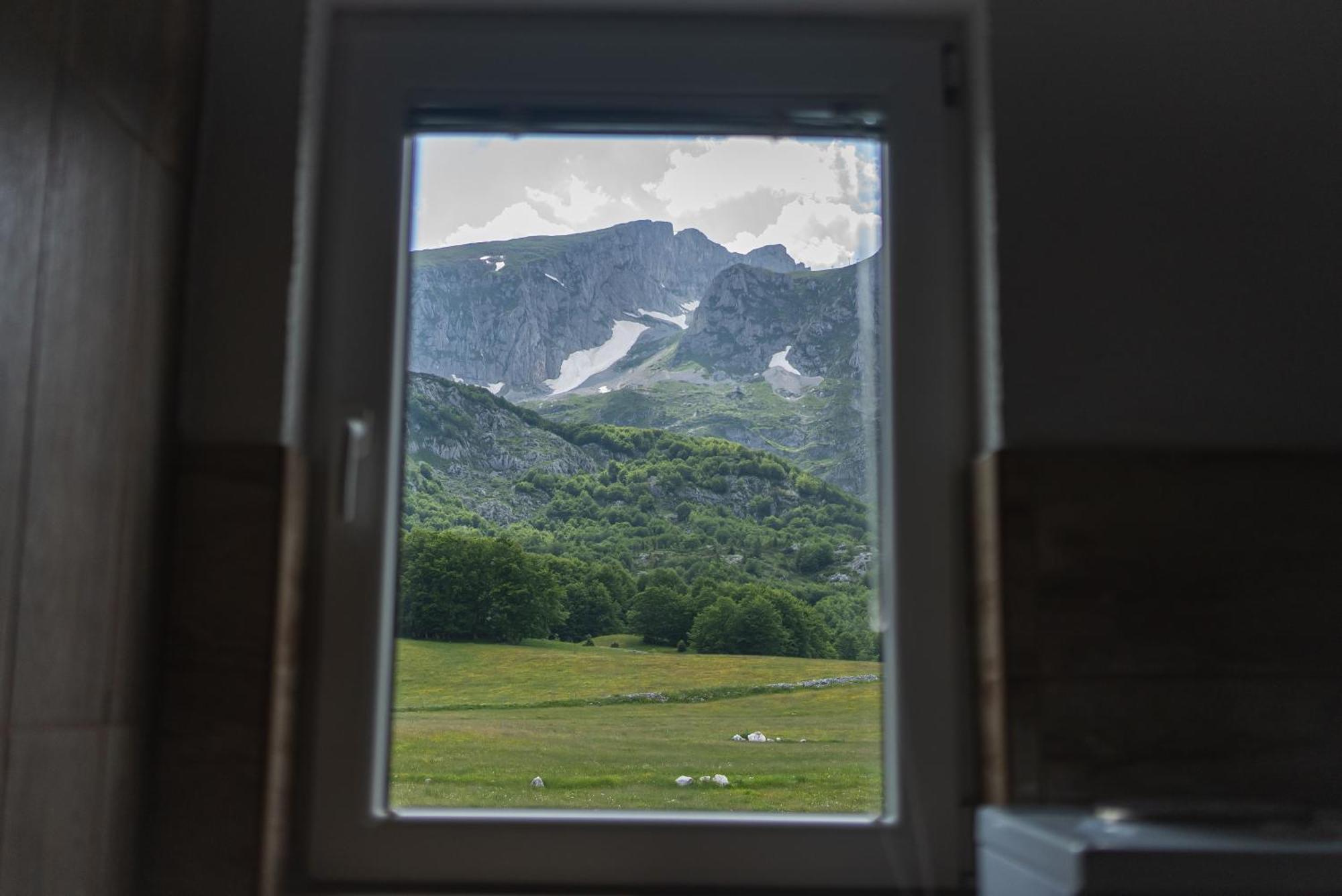 Guest House "Visnja" Žabljak Exteriör bild
